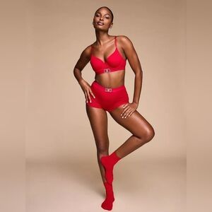 Victoria's Secret T-Shirt Lightly Lined Demi 38D W/Matching Boyshort